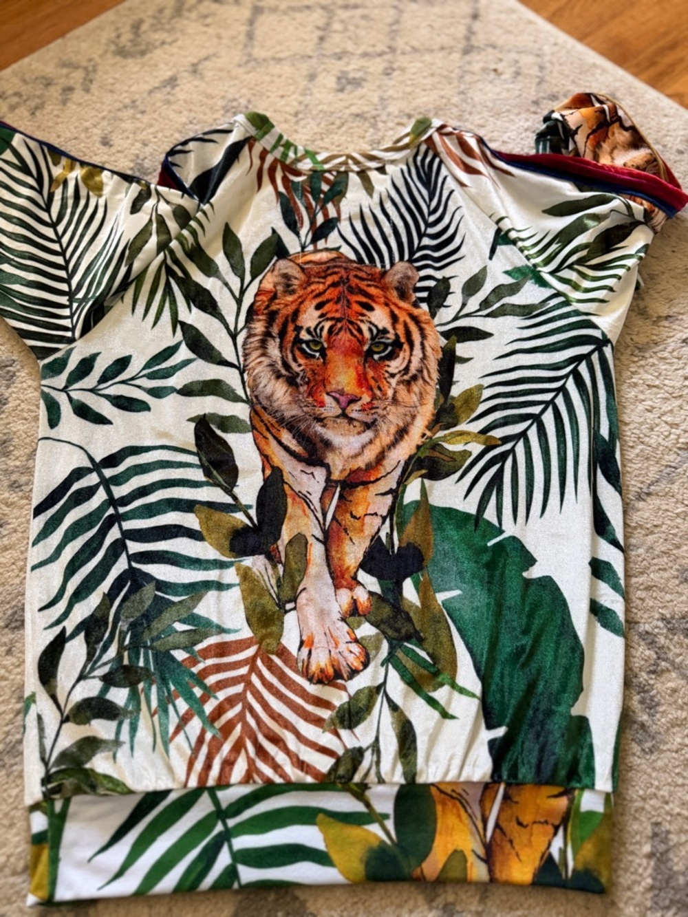 Sold Out Aviator Nation Velour Jungle Tiger Crew - Picture 3 of 7